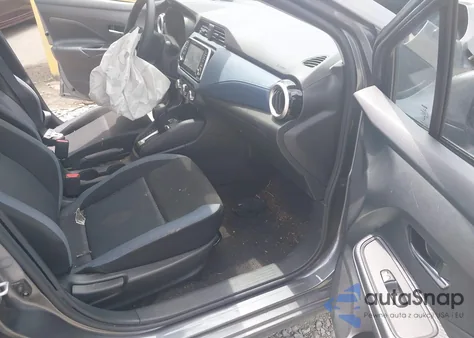 2025 Nissan Versa 1.6 Sv z USA, uszkodzony, nr VIN 3N1CN8EV7SL818299